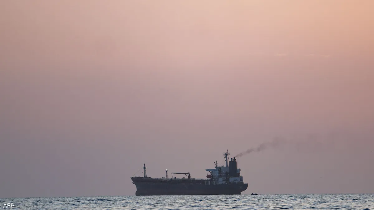 حصار إيران.. هل تدفع عقوبات واشنطن طهران للتفاوض؟